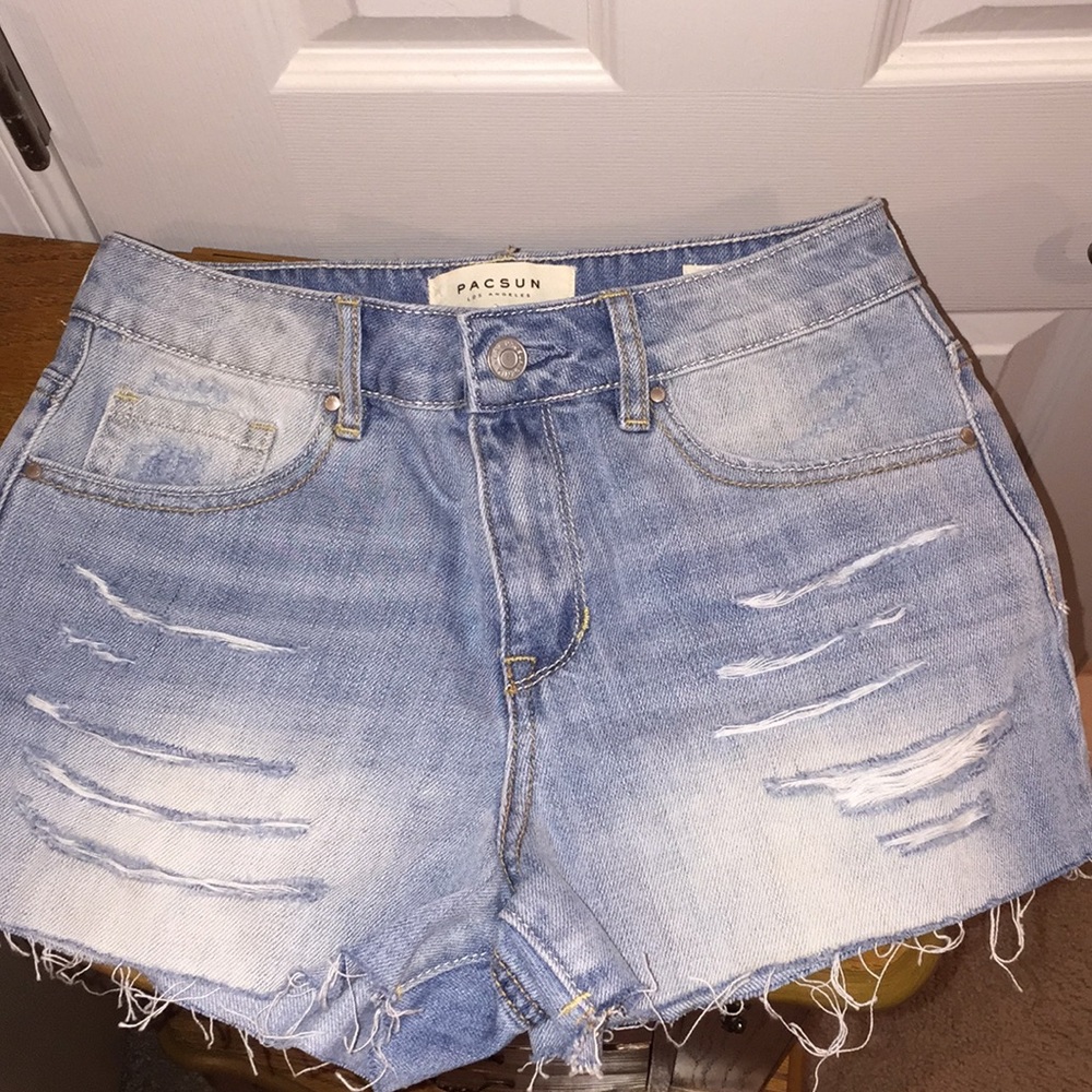 PacSun 🌞 Jean shorts NWOT